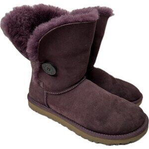 UGG womens Bailey Button Il Fashion Boots Purple Port 9